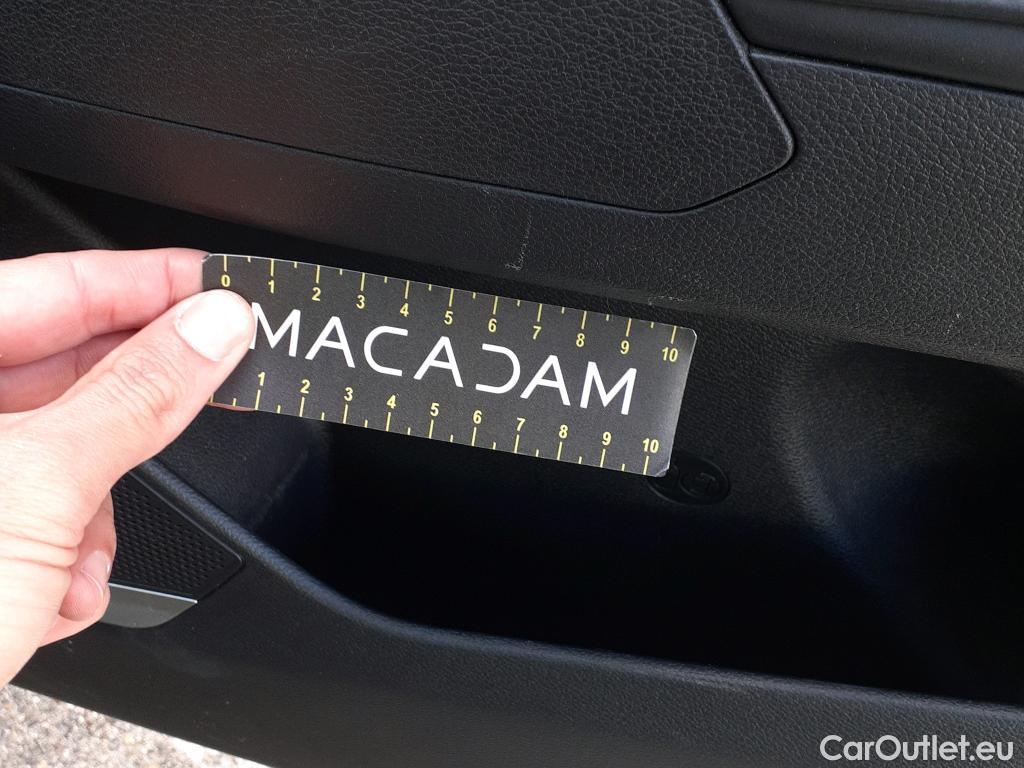  KIA  Sportage KIA  / 2022 / 5P / todoterreno 1.6 T-GDi MHEV 112kW (150CV) Drive 4X2 #13