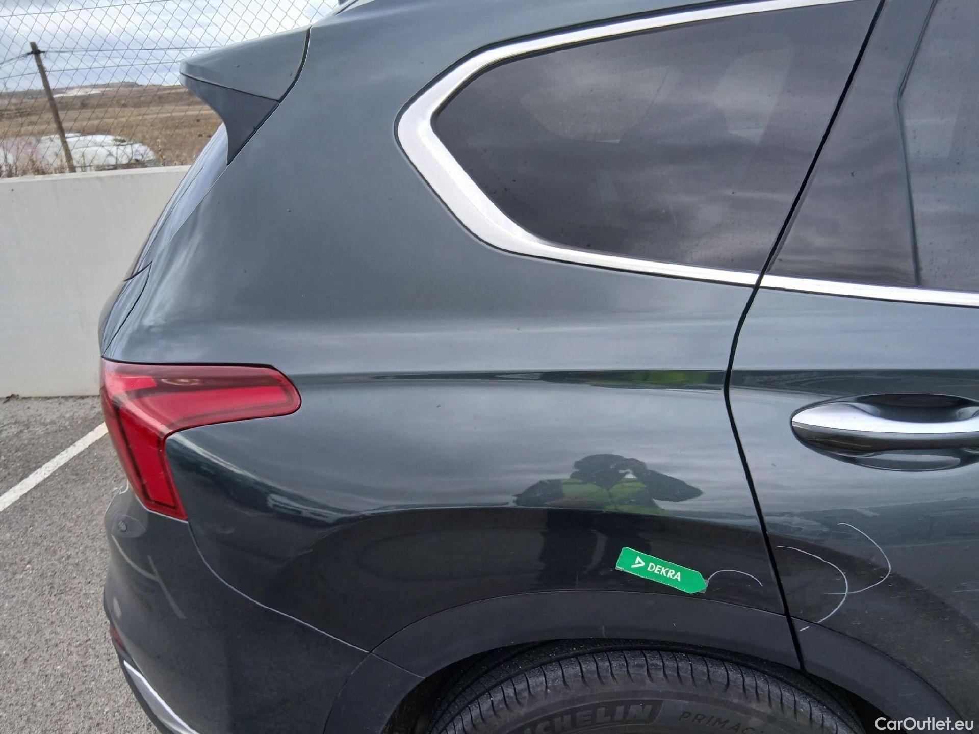  Hyundai  Santa Fe HYUNDAI  / 2021 / 5P / todoterreno 1.6 TGDi HEV Tecno Auto 4x2 #37