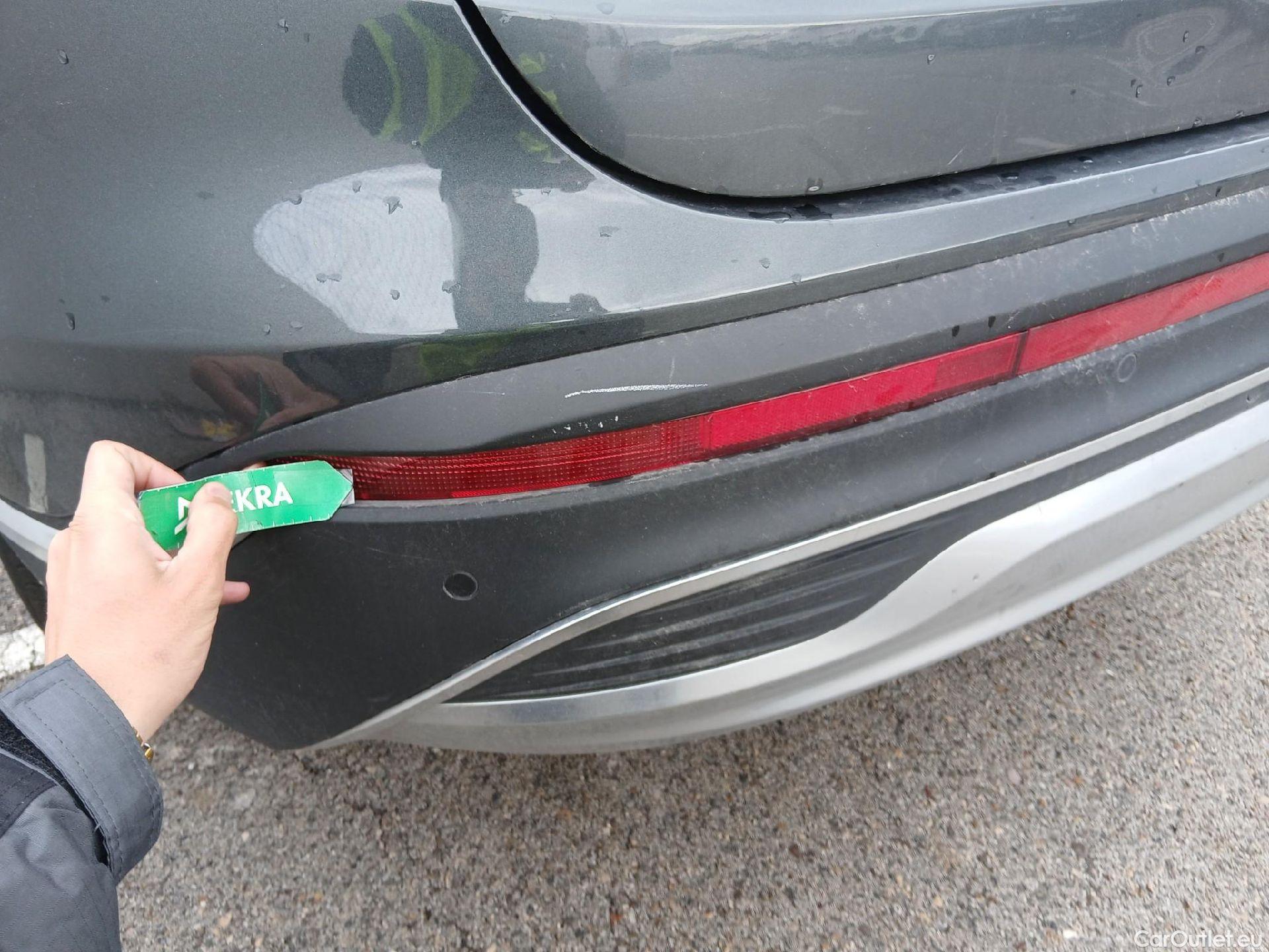  Hyundai  Santa Fe HYUNDAI  / 2021 / 5P / todoterreno 1.6 TGDi HEV Tecno Auto 4x2 #29