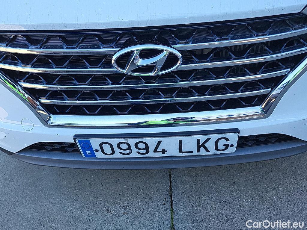  Hyundai  Tucson HYUNDAI  / 2018 / 5P / todoterreno 1.6 CRDI 85kW (116CV) 48V SLE 4X2(SP)(SL) #29