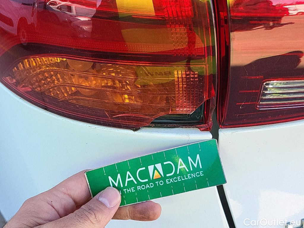  Hyundai  Tucson HYUNDAI  / 2018 / 5P / todoterreno 1.6 CRDI 85kW (116CV) 48V SLE 4X2(SP)(SL) #2