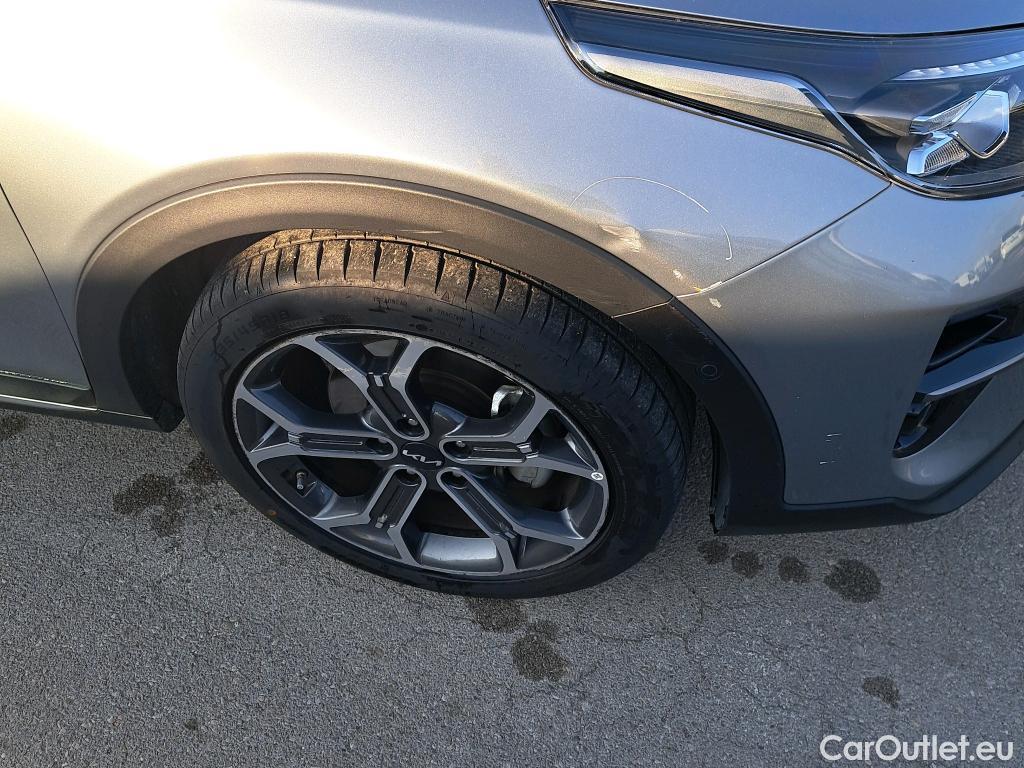  KIA  XCeed KIA  / 2019 / 5P / todoterreno 1.6 GDi PHEV 104kW (141CV) eMotion #17