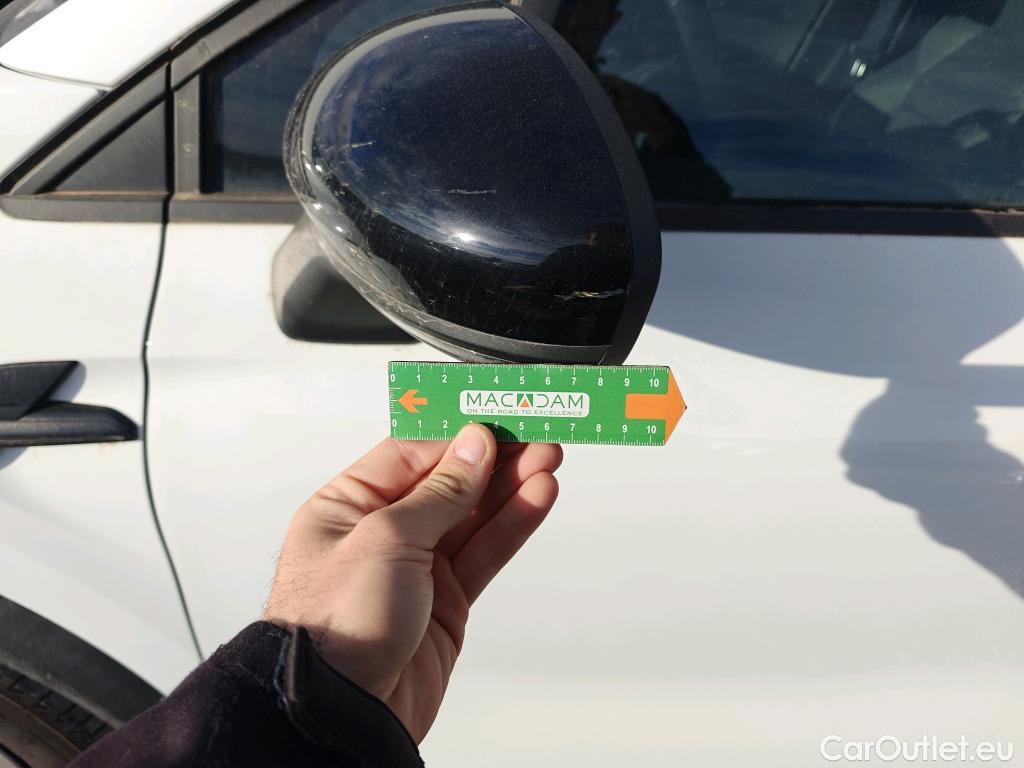  Renault  Captur RENAULT  / 2019 / 5P / todoterreno Intens TCe 90 (AC) #13