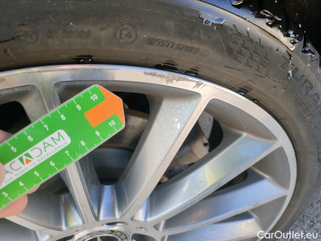  Mercedes  CLA-Klasse MERCEDES-BENZ CLA / 2019 / 4P / coupé CLA 250 e #6