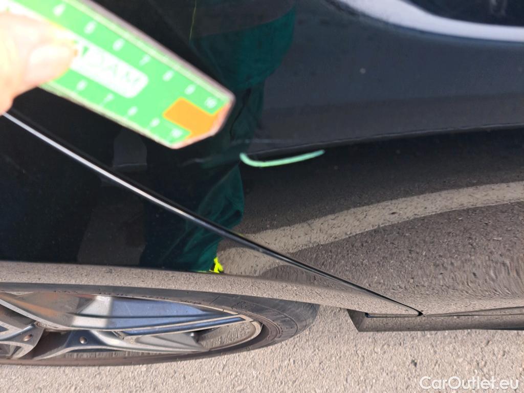  Mercedes  A-Klasse MERCEDES-BENZ Clase A / 2018 / 5P / berlina con portón A 200 d #13