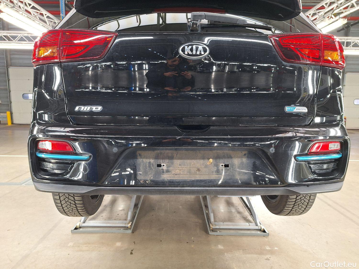  KIA  Niro Kia,  FL'19, KIA  e- 150kW More 5d #10