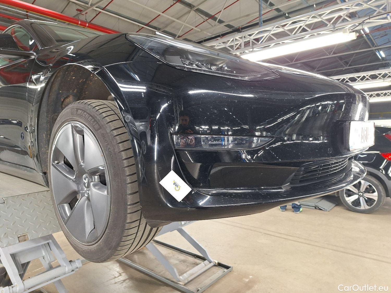  Tesla  Model 3 Tesla,  '18 BEV, Tesla  Long-Range Dual Motor AWD 4d #9