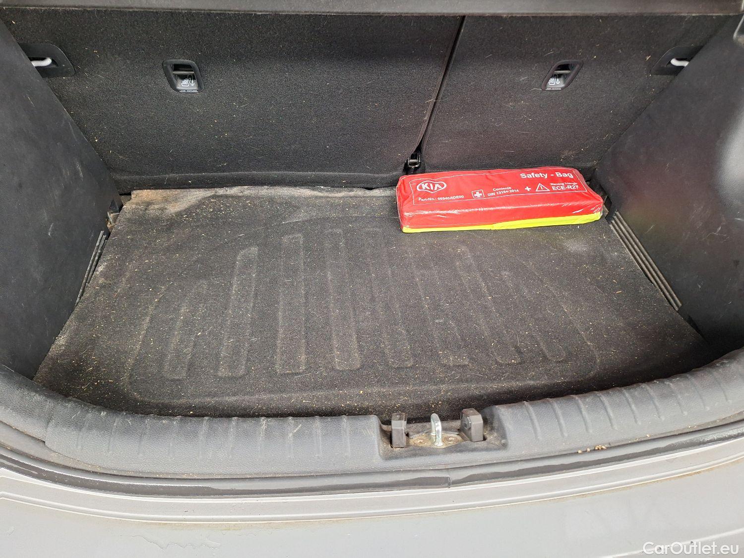  KIA  Rio Kia,  '17, KIA  Easy 1.2 5d #45