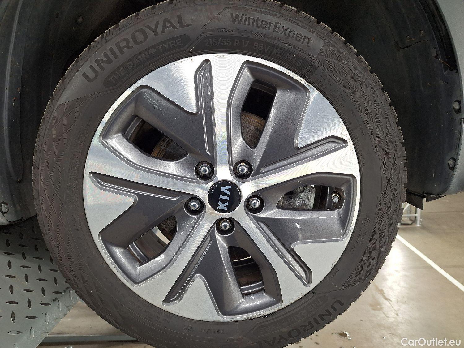  KIA  Niro Kia,  FL'19, KIA  e- 150kW More 5d #3