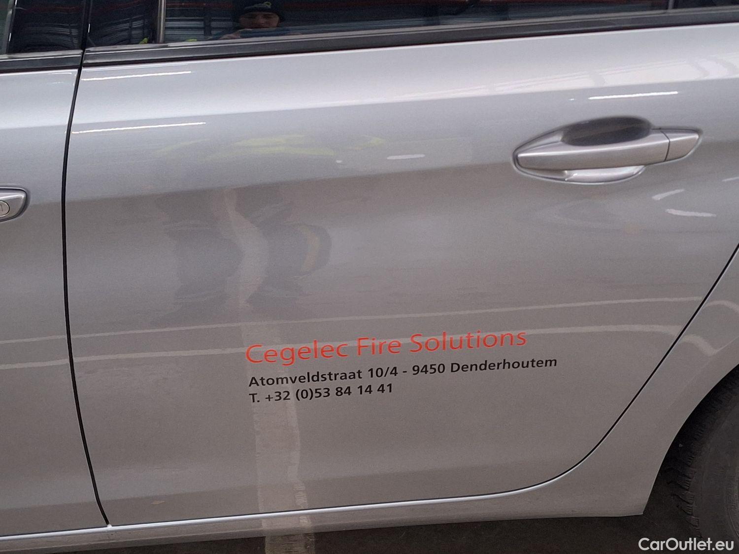  Peugeot  308 Peugeot,  SW FL'17, Peugeot  SW 1.5 BlueHDi 130 S&S EAT8 Active Pac #30