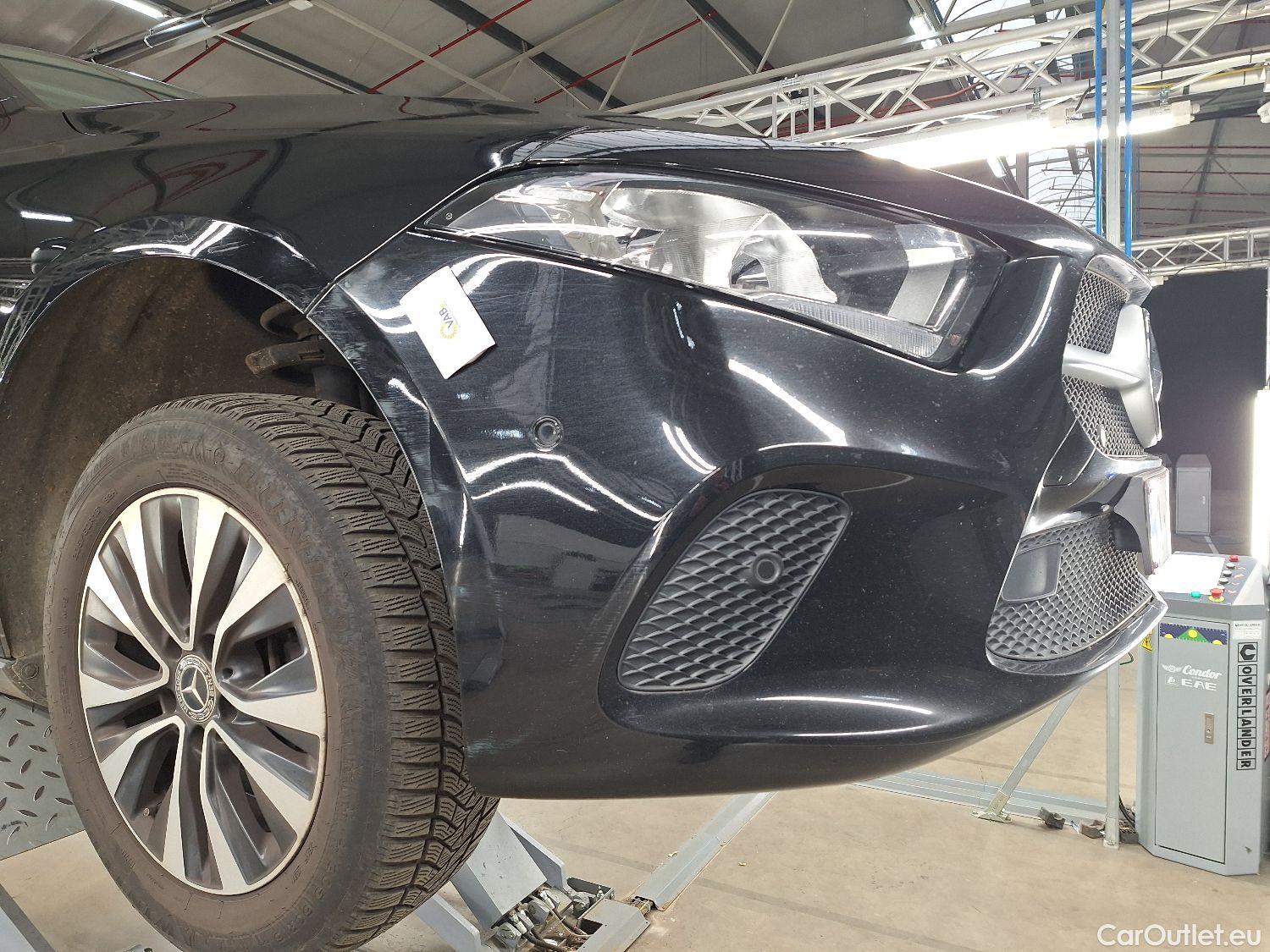  Mercedes  A-Klasse Mercedes, A-Class Berline '18, Mercedes-Benz  Limousine A 180d Business S #14