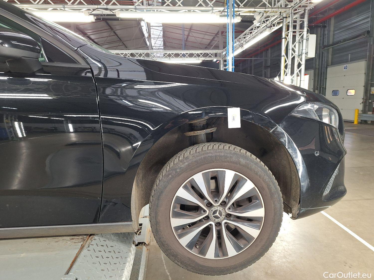  Mercedes  A-Klasse Mercedes, A-Class Berline '18, Mercedes-Benz  Limousine A 180d Business S #12