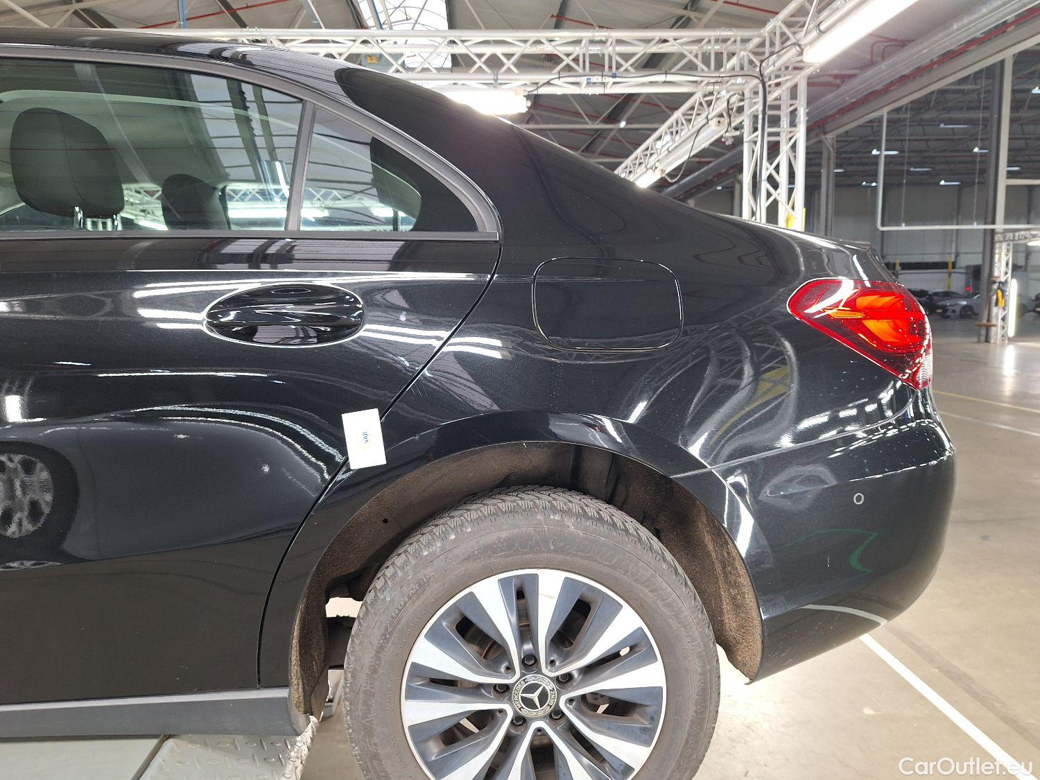  Mercedes  A-Klasse Mercedes, A-Class Berline '18, Mercedes-Benz  Limousine A 180d Business S #21