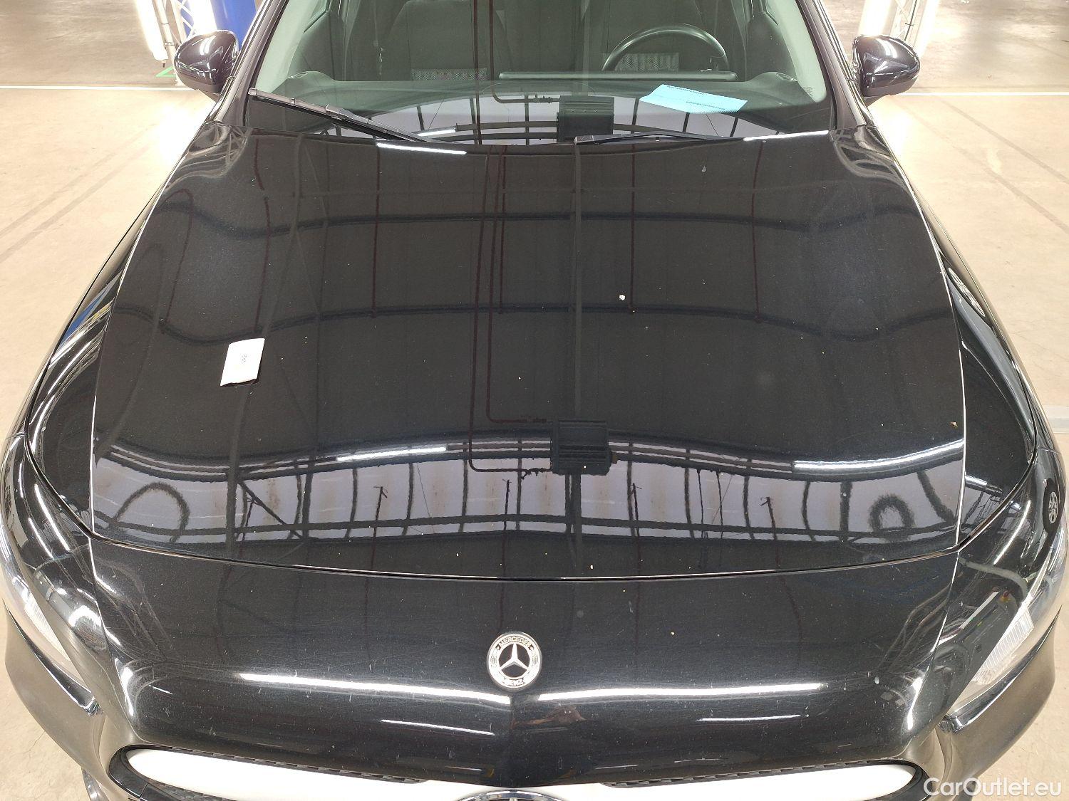  Mercedes  A-Klasse Mercedes, A-Class Berline '18, Mercedes-Benz  Limousine A 180d Business S #1