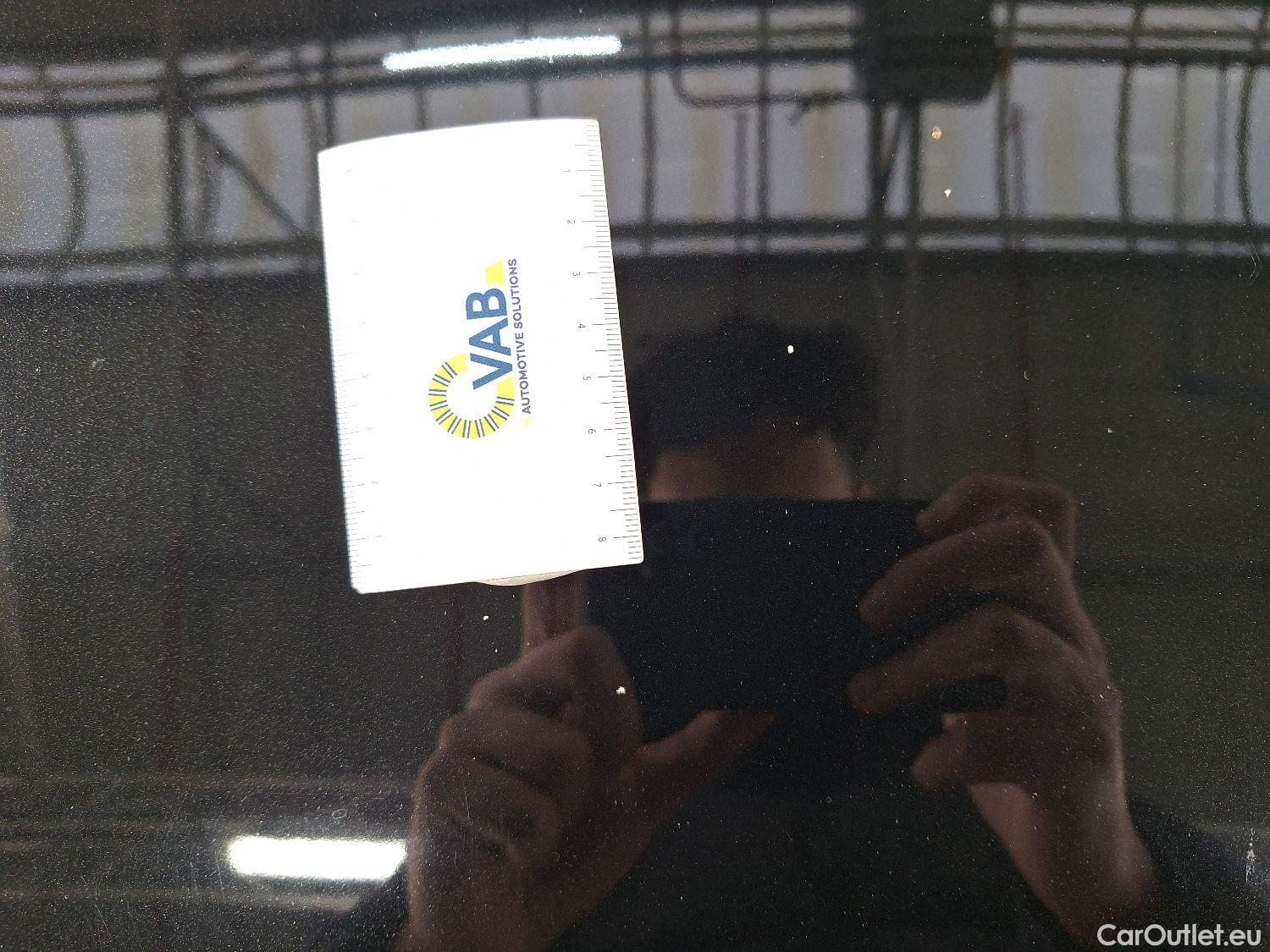  Mercedes  A-Klasse Mercedes, A-Class Berline '18, Mercedes-Benz  Limousine A 180d Business S #3