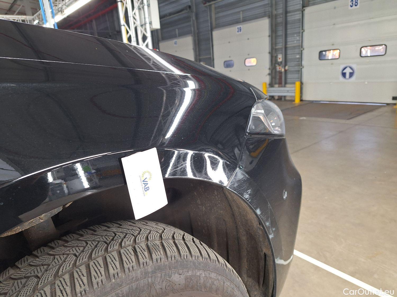  Mercedes  A-Klasse Mercedes, A-Class Berline '18, Mercedes-Benz  Limousine A 180d Business S #11