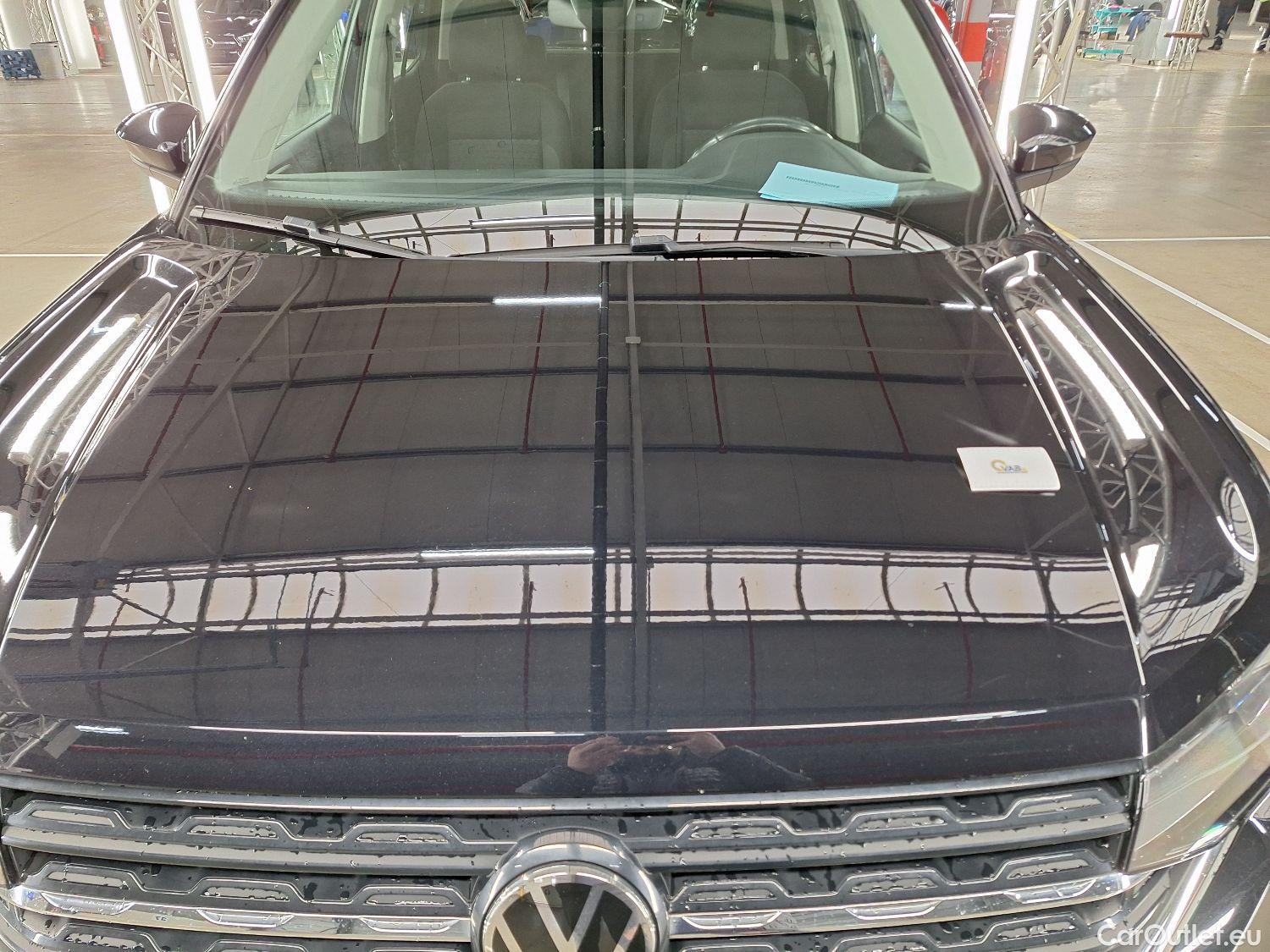  Volkswagen  T-CROSS VW,  '18, Volkswagen  1.0 TSI OPF 85kW Life 5d #36