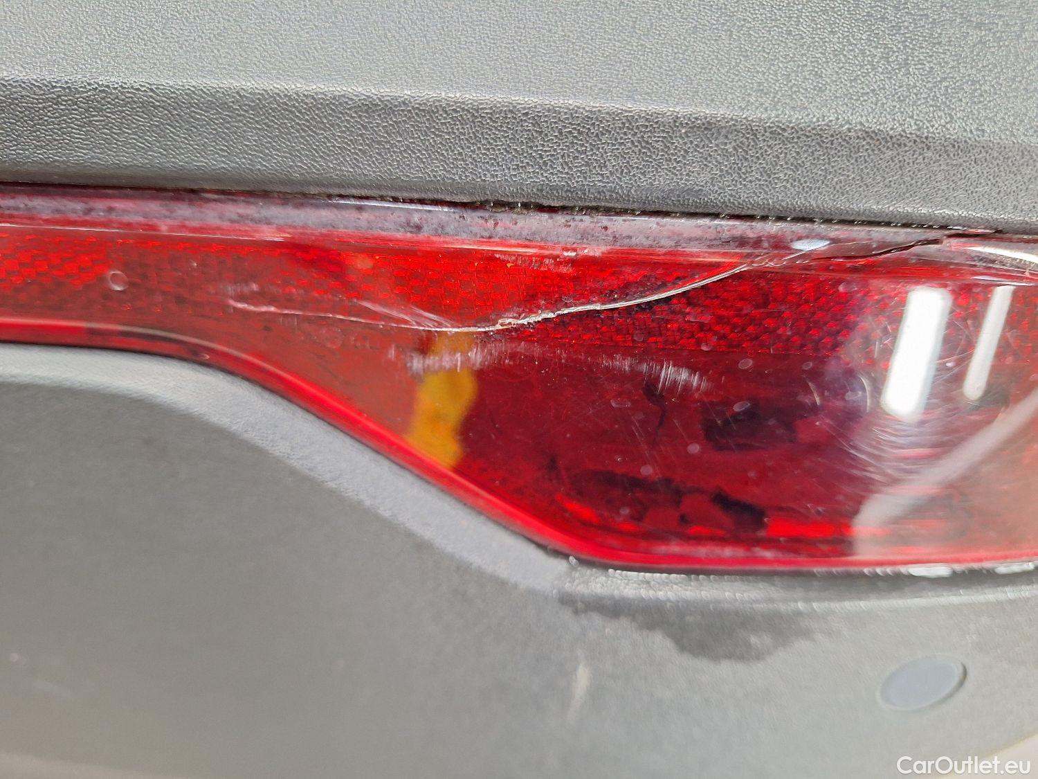  Volvo  XC 40 Volvo, XC40 '17, Volvo XC40 T5 Twin Engine R-Design 5d #22