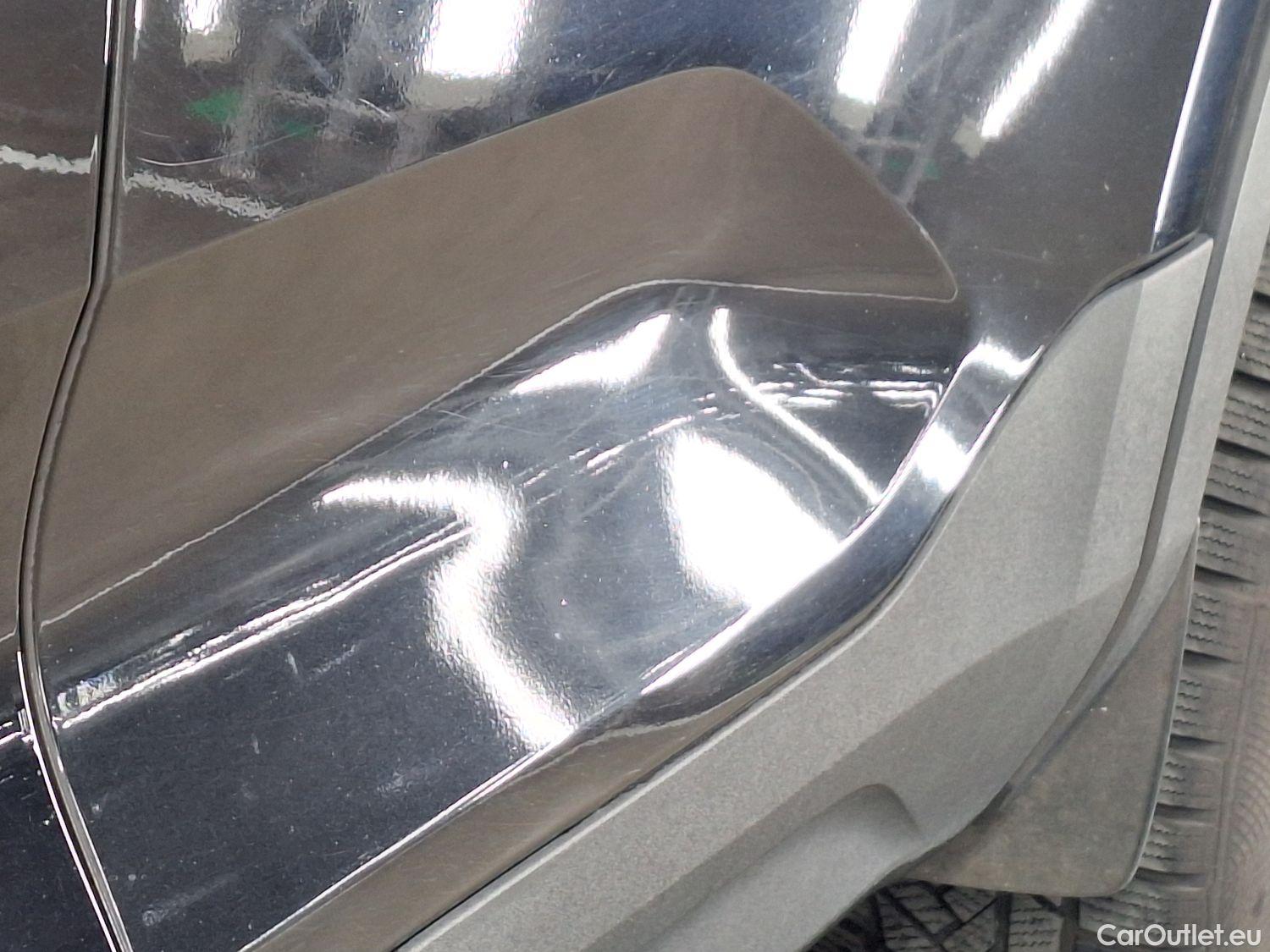  Volvo  XC 40 Volvo, XC40 '17 PHEV, Volvo XC40 T4 Recharge Geartronic R-Design 5d #17