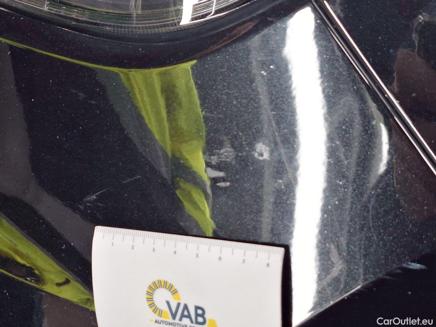  Volvo  XC 40 Volvo, XC40 '17 PHEV, Volvo XC40 T4 Recharge Geartronic R-Design 5d #27