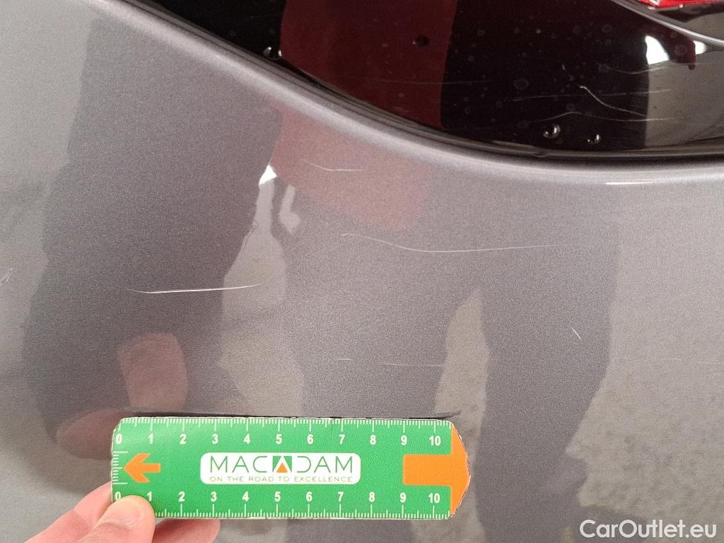  Land Rover  Range Rover LAND ROVER  Velar / 2017 / 5P / SUV 2.0 P400e PHEV BVA R-Dynamic SE #3