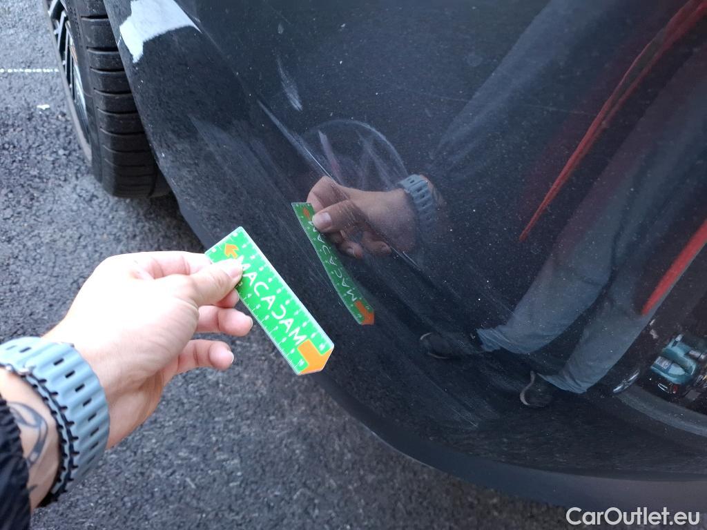  Mercedes  EQC MERCEDES-BENZ  / 2019 / 5P / SUV  400 AMG Line 4MATIC #34