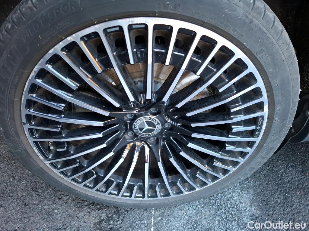  Mercedes  EQC MERCEDES-BENZ  / 2019 / 5P / SUV  400 AMG Line 4MATIC #19