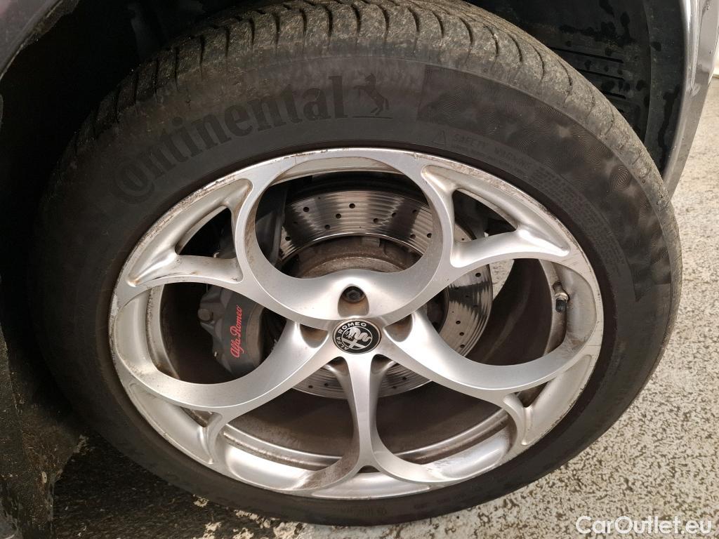  Alfa Romeo   STELVIO Stelvio Quadrifoglio Q4 2.9 turbo 510CV BVA8 E6d #3