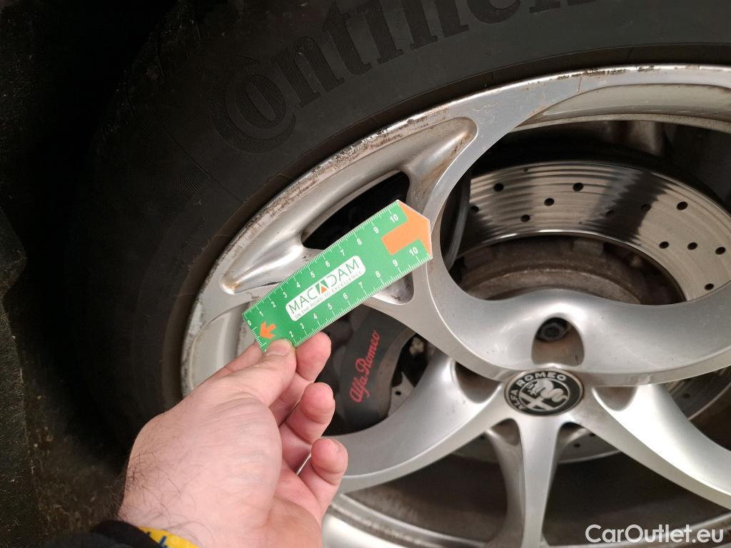  Alfa Romeo   STELVIO Stelvio Quadrifoglio Q4 2.9 turbo 510CV BVA8 E6d #21