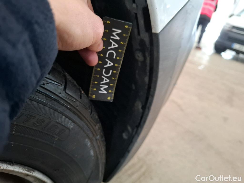  Citroen  Berlingo  Fourgon Club XL 950 1.5 BlueHDi 100CV BVM5 E6dT / REMPLACEMENT CHAINE DISTRIBUTION PAR LE CONSTRUCTEUR FAITE
 #44