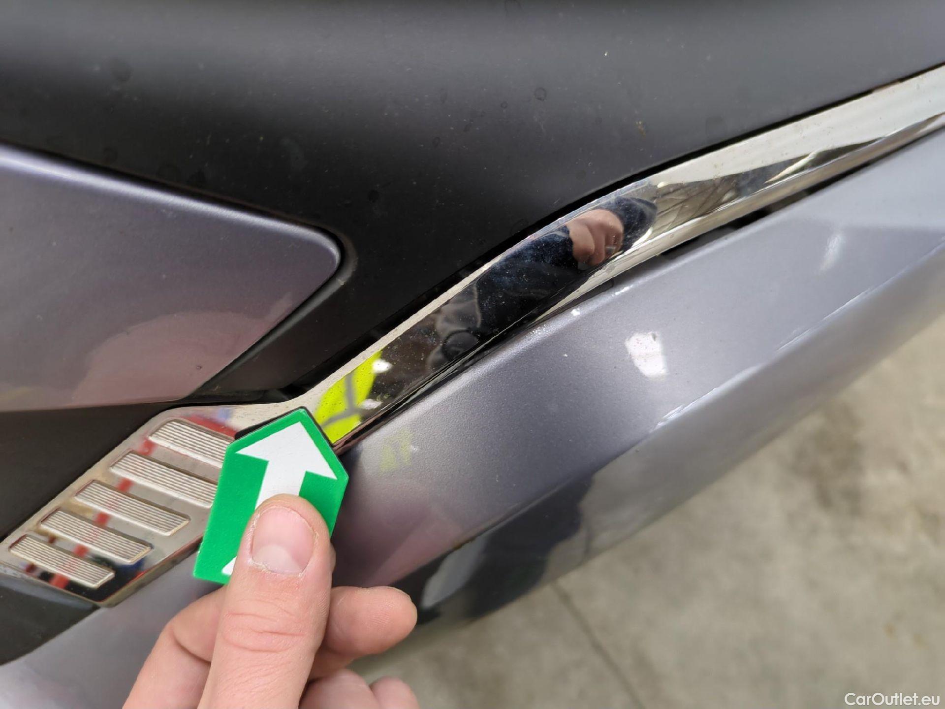  Citroen  C3  Shine Business 1.2 PureTech 80CV BVM5 E6d #40