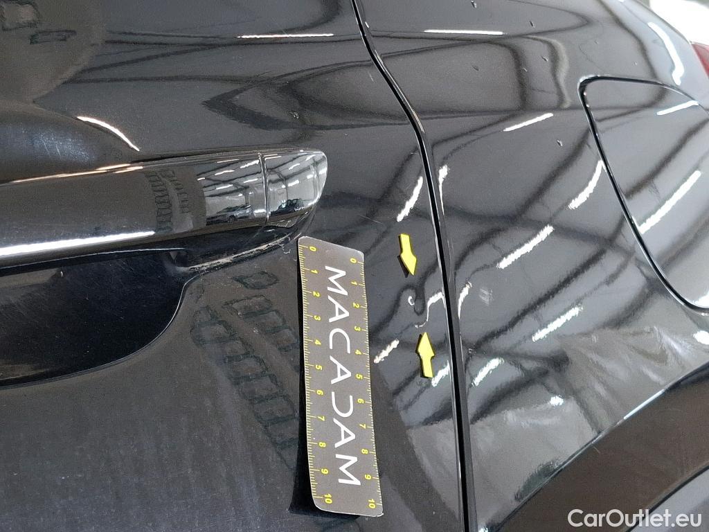  Hyundai  Tucson HYUNDAI  / 2018 / 5P / SUV 1.6 CRDI 115 HYBRID 48V CREATIVE #33