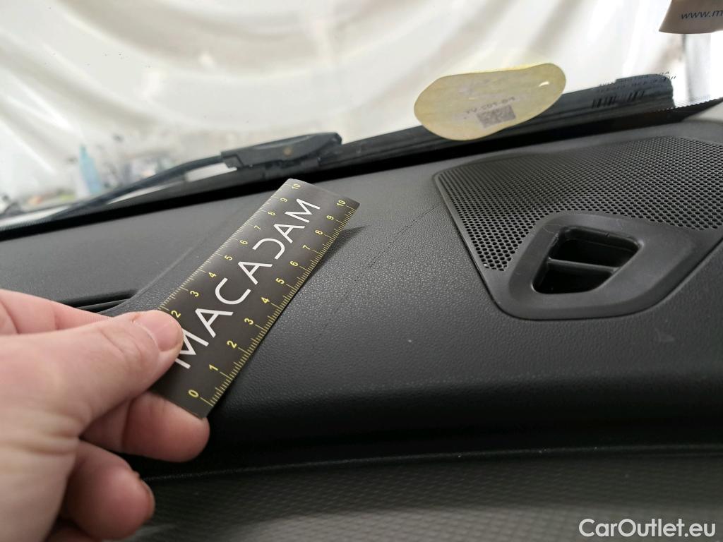  Citroen  C4 Cactus  Feel Nav Société 1.5 BlueHDi 100CV BVM6 E6d #2