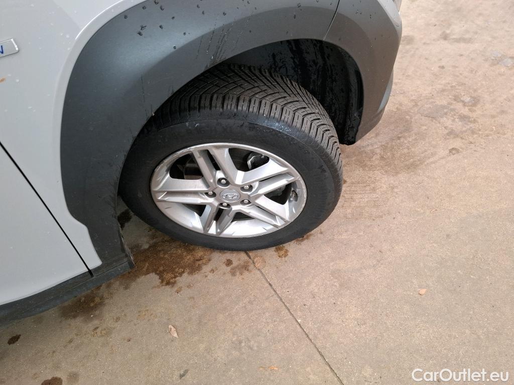  Hyundai  Konna HYUNDAI Kona / 2020 / 5P / SUV 1.6 CRDI 136 HYBRID 48V DCT-7 BUSINESS #6