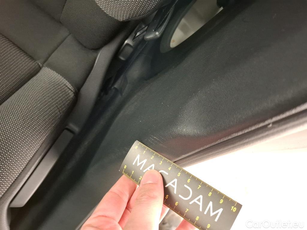  Citroen  C3  Feel Business 1.2 PureTech 80CV BVM5 E6d #1