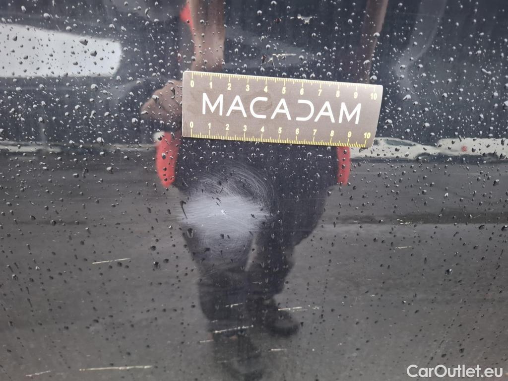  Hyundai  Tucson HYUNDAI  / 2018 / 5P / SUV 1.6 CRDI 115 HYBRID 48V CREATIVE #11