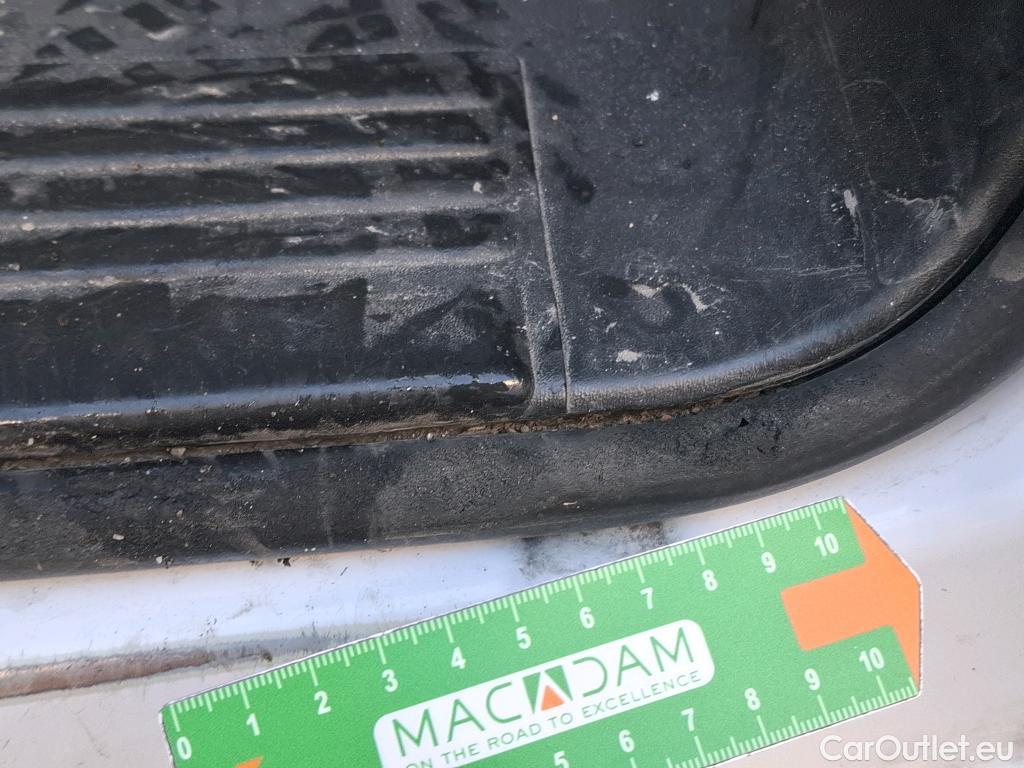  Fiat  Ducato FIAT  SC VU 2p Châssis cabine 3.5 L 2.3 Multijet 130 Pack Pro Nav #16