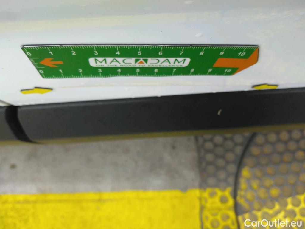  Citroen  Berlingo  Fourgon Driver M 1000 1.5 BlueHDi 100CV BVM5 E6dT #9