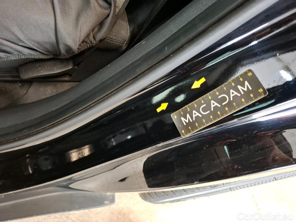  Hyundai  Tucson HYUNDAI  / 2018 / 5P / SUV 1.6 CRDI 115 HYBRID 48V CREATIVE #31