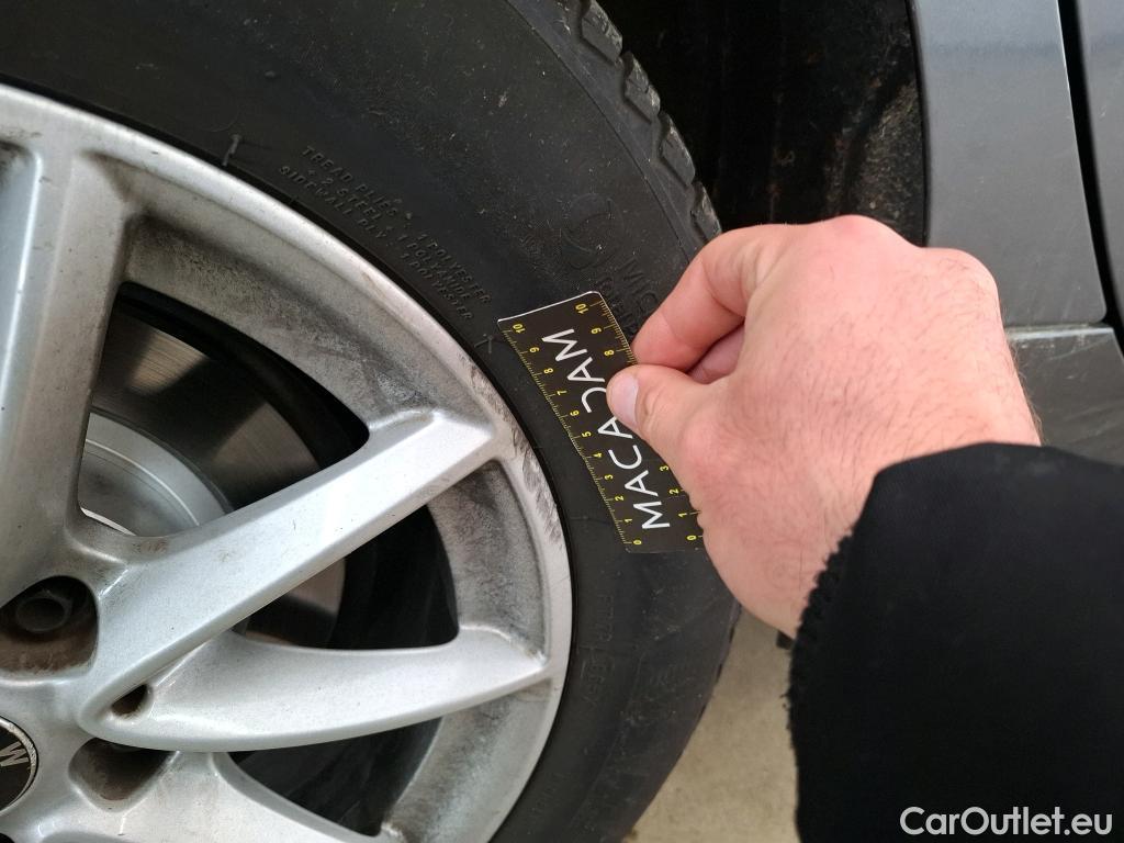  Bmw  Serie 2 Série 2 Gran Tourer 216d Lounge 1.5 115CV BVA7 E6d #32