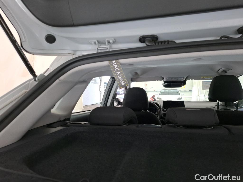  Hyundai  Konna HYUNDAI Kona / 2020 / 5P / SUV 1.6 CRDI 136 HYBRID 48V DCT-7 BUSINESS #10