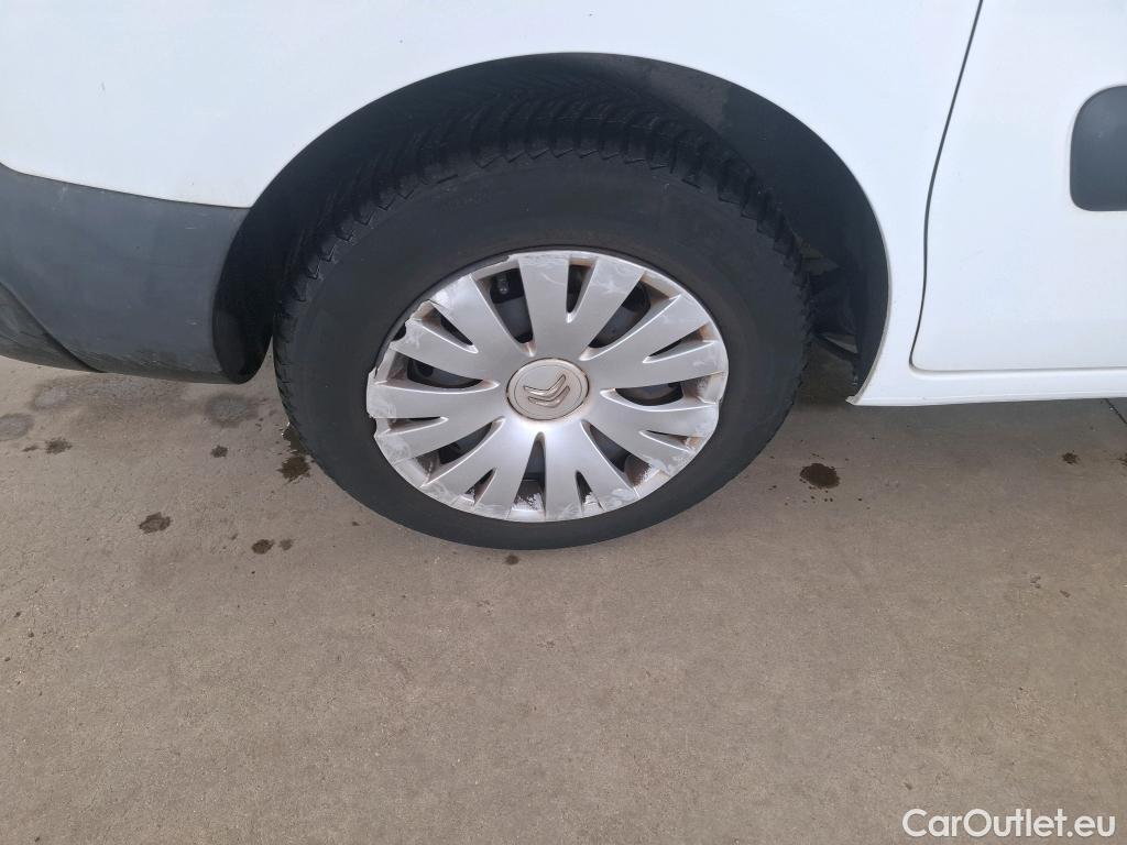  Citroen  Berlingo  Fourgon Business L1 (Court) 1.6 100CV BVM5 E6 #19