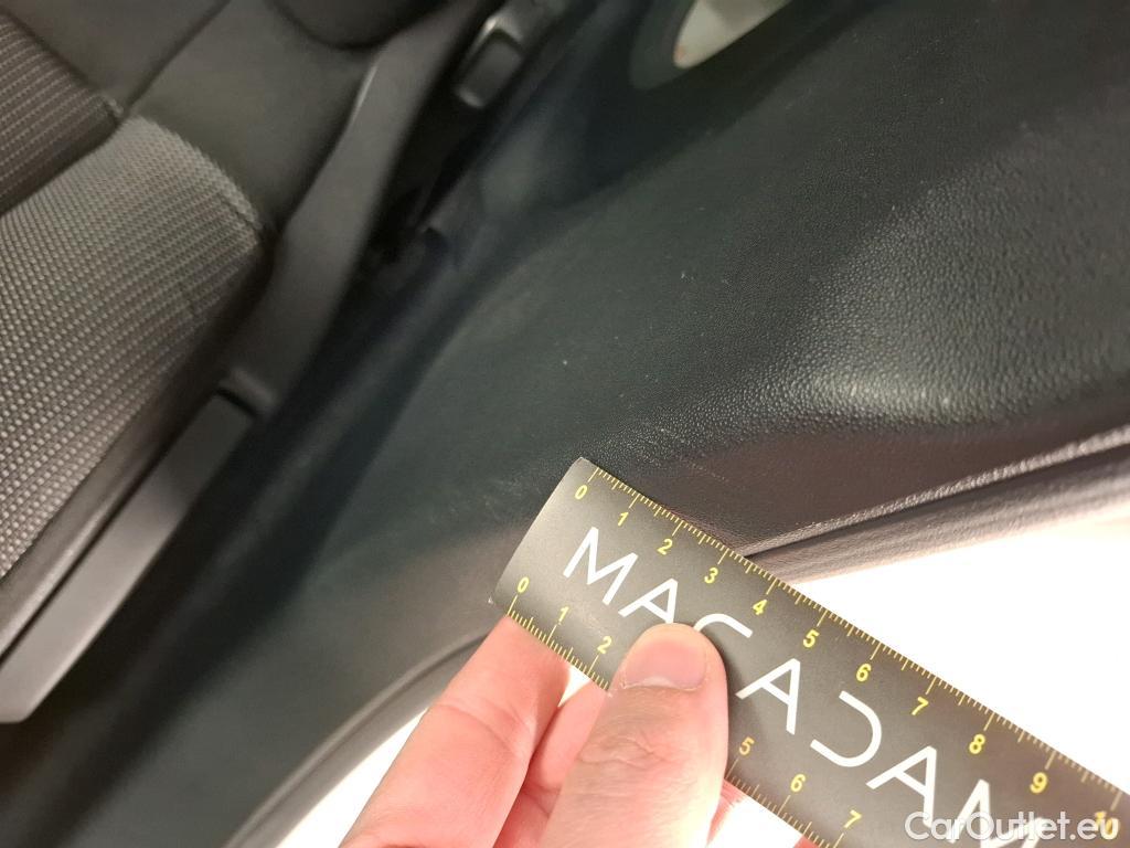  Citroen  C3  Feel Business 1.2 PureTech 80CV BVM5 E6d #2