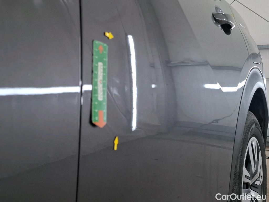  Peugeot  2008  Active Business 1.5 HDi 100CV BVM6 E6d #32