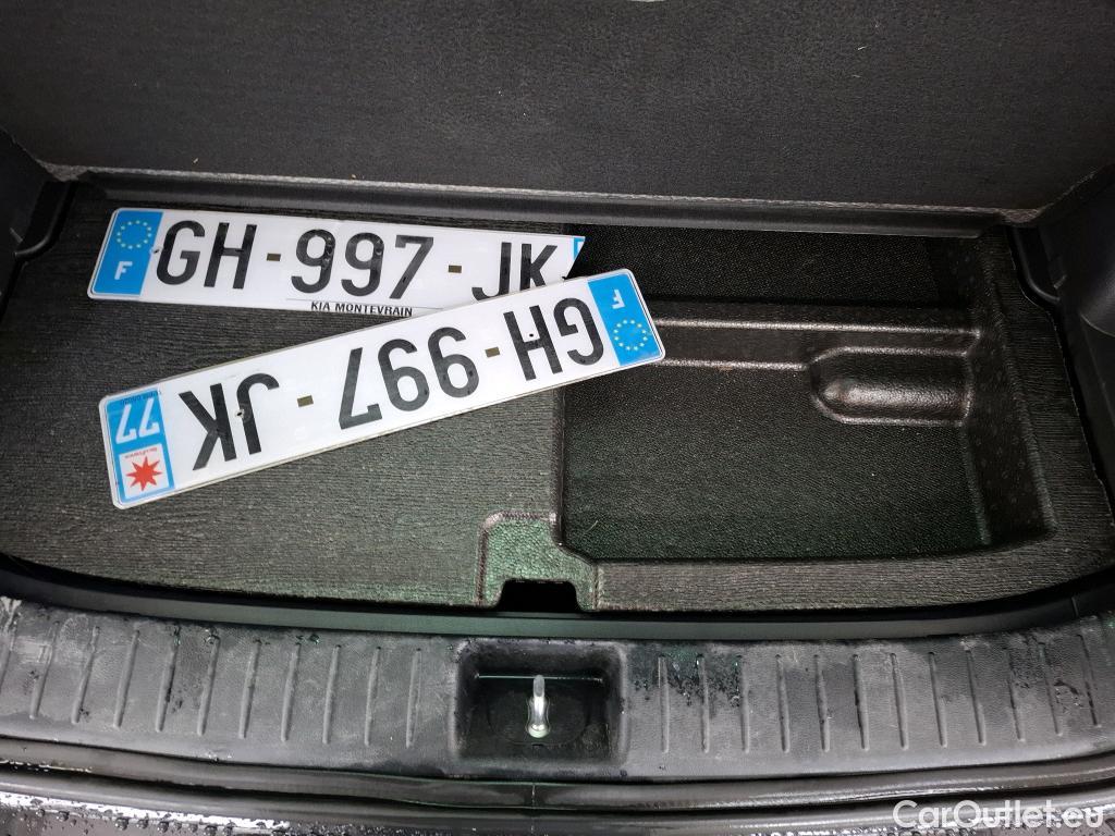  KIA  Sportage KIA  / 2021 / 5P / SUV 1.6 T-GDI 265 PHEV AUTO 4WD GT-LINE PREM #7