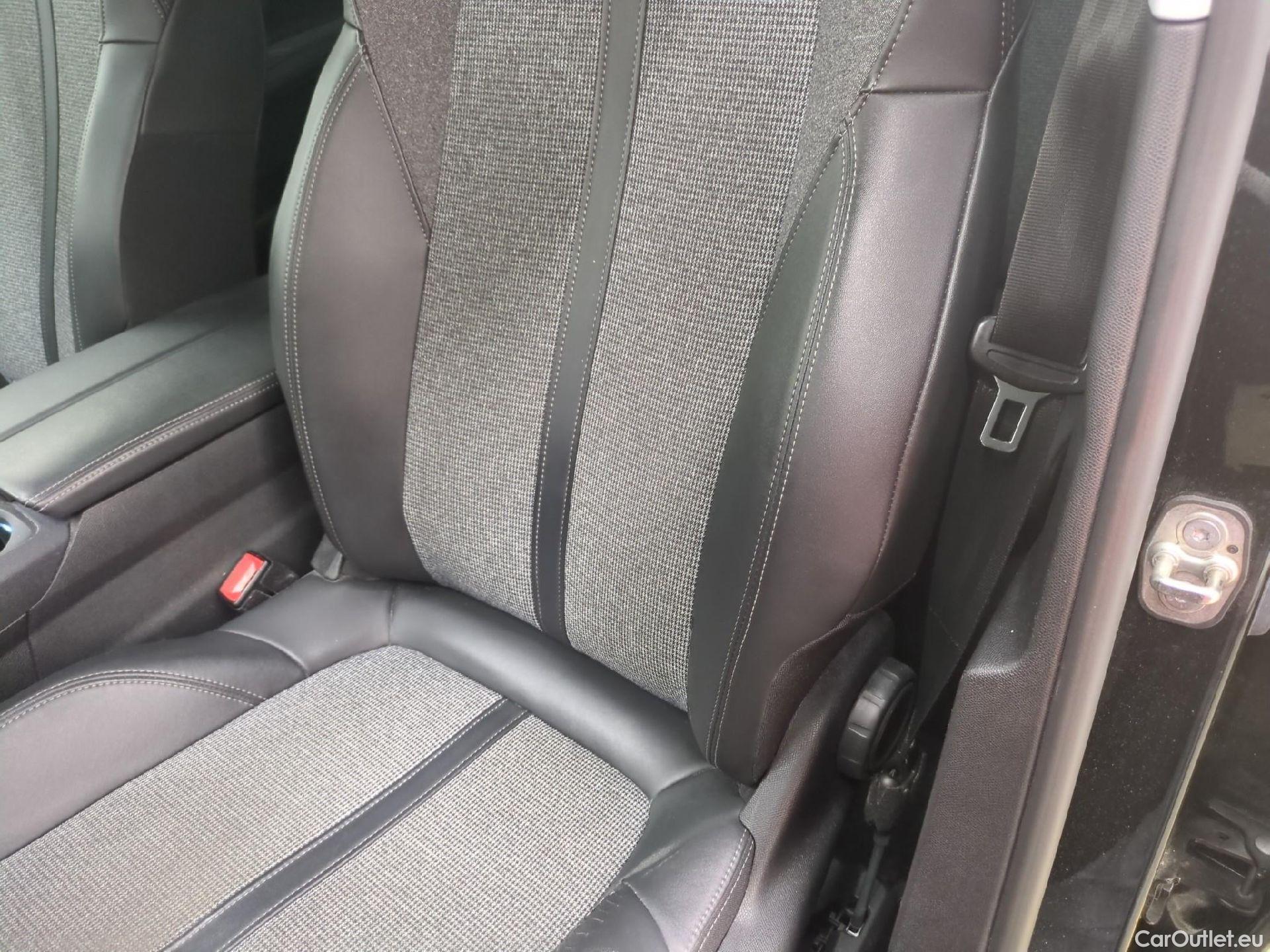  Peugeot  3008  Allure 1.2 PureTech 130CV BVA8 E6d #7