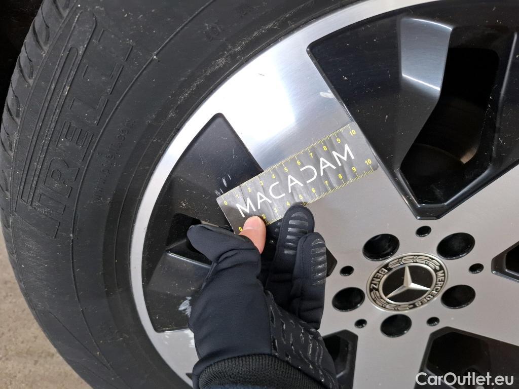  Mercedes  GLB MERCEDES-BENZ  / 2019 / 5P / SUV  200 d Business Line #17