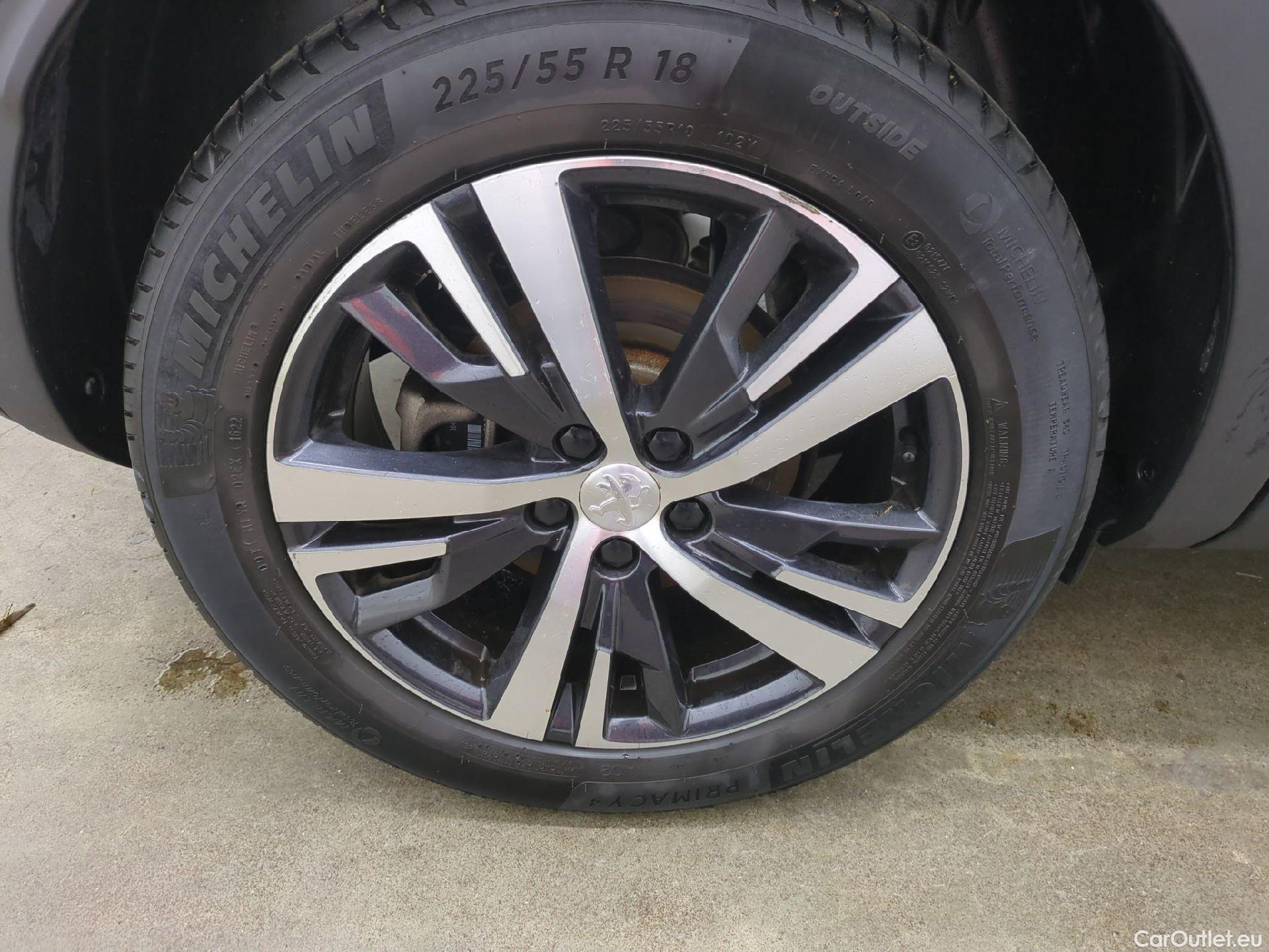  Peugeot  3008  Allure 1.2 PureTech 130CV BVA8 E6d #11