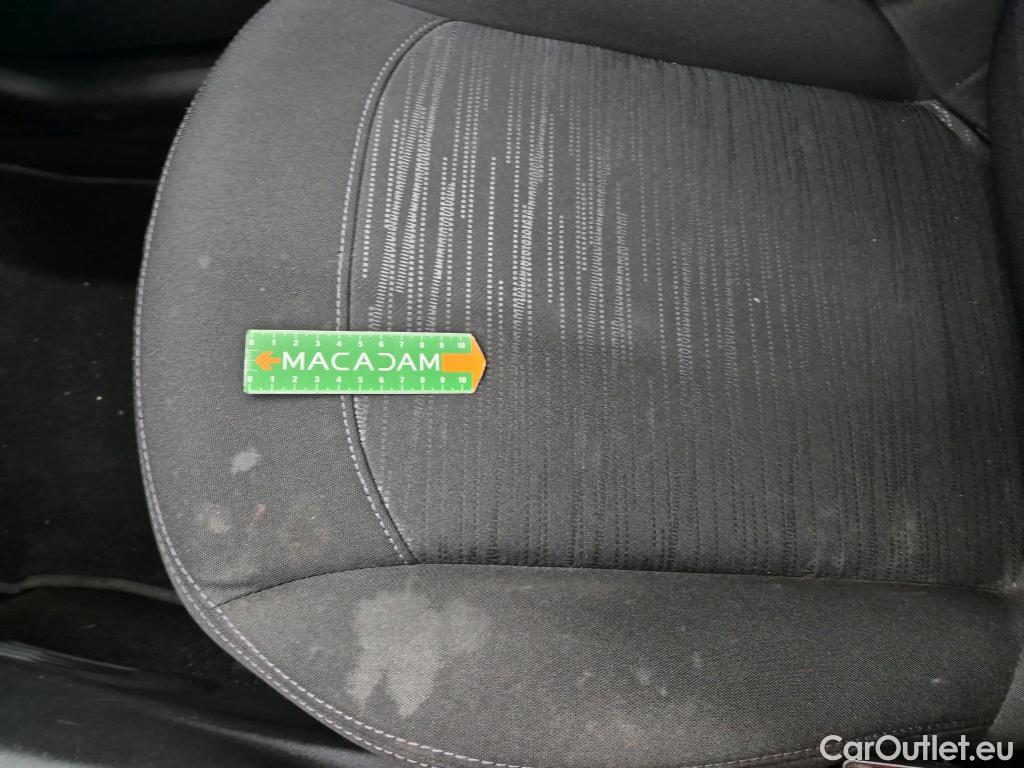  Peugeot  208  Affaire Premium Pack 1.5 HDi 100CV BVM5 E6dT #25