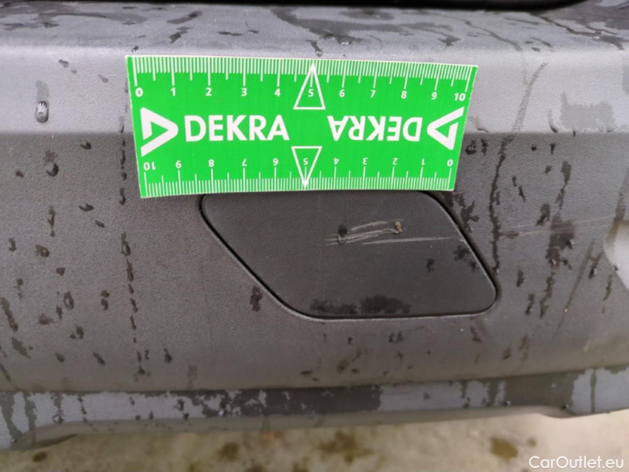  Peugeot  5008  Active Business 1.5 HDi 130CV BVA8 E6d #40